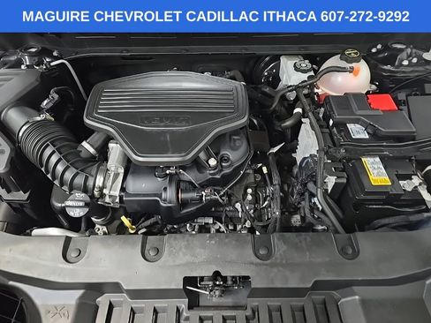 Used 2024 Chevrolet Blazer LT AWD/4WD image 14