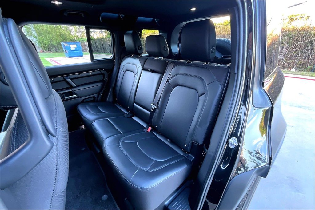 Used 2025 Land Rover Defender 110 S AWD/4WD image 35