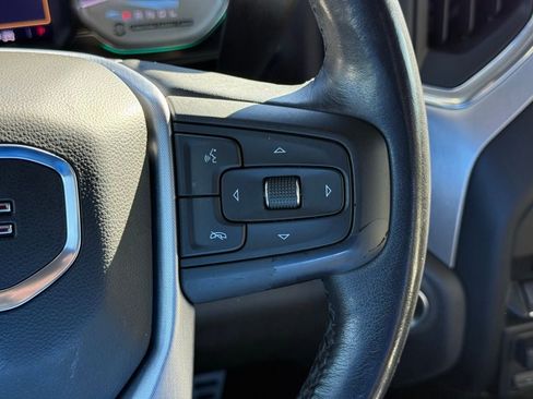 Used 2020 GMC Sierra 1500 SLT w/ SLT Premium Plus Package image 31