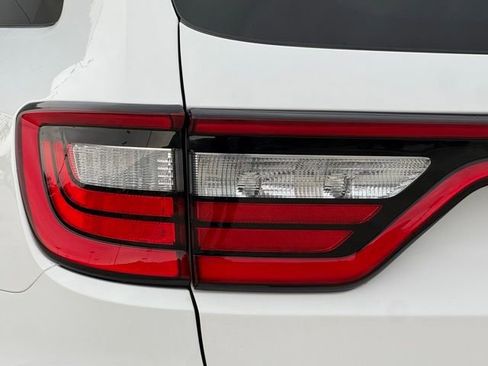 Used 2024 Dodge Durango GT image 11