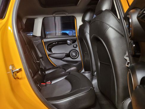 Used 2015 MINI Cooper S image 43