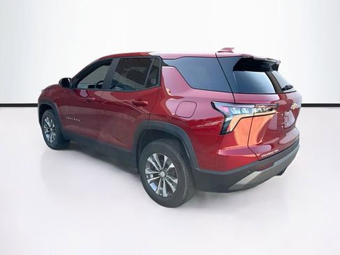 Used 2025 Chevrolet Equinox LT image 8