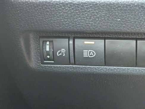Used 2023 Toyota RAV4 XLE w/ Convenience Package FWD image 23