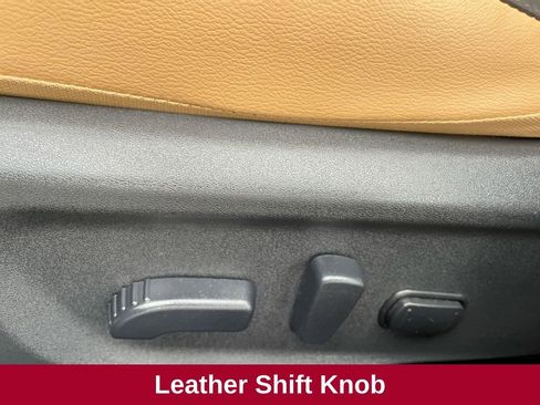 Used 2024 Nissan Sentra SV w/ SV Premium Package image 24