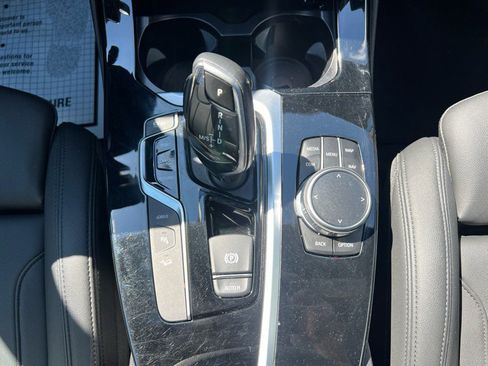 Used 2021 BMW X3 xDrive30e w/ Convenience Package image 17