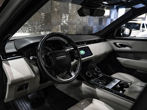 Used 2020 Land Rover Range Rover Velar R-Dynamic S AWD/4WD image 3