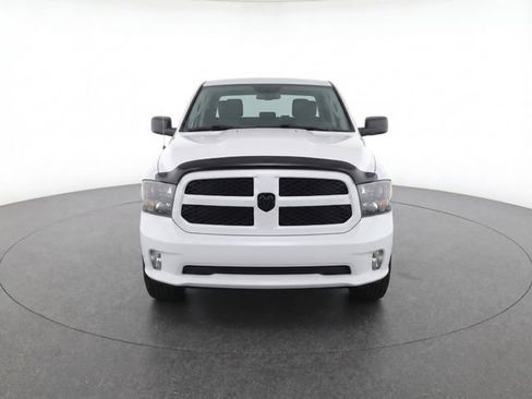 Used 2017 RAM 1500 Express w/ Express Value Package RWD image 2