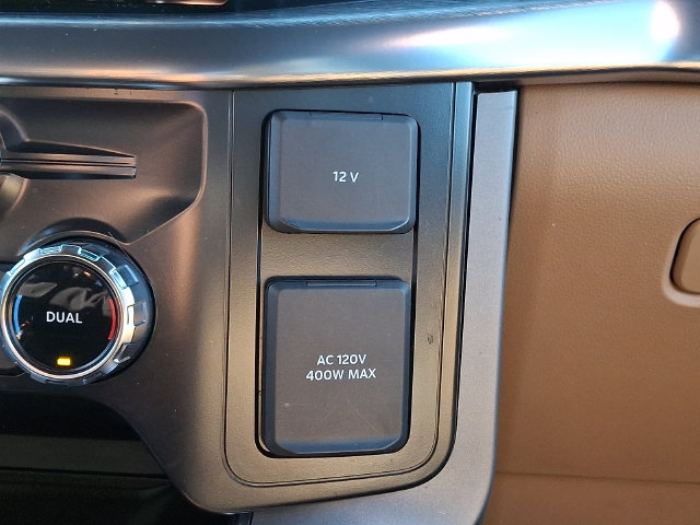 Used 2022 Ford F150 Lariat w/ Trailer Tow Package AWD/4WD image 26