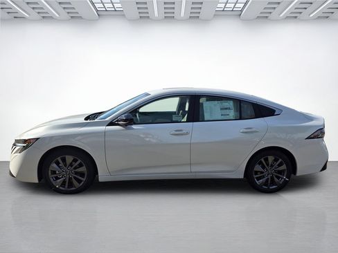 New 2026 Nissan Sentra SL w/ Floor Mat Package FWD image 7