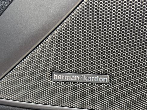 Used 2025 BMW M3 Competition w/ M Carbon Exterior Package AWD/4WD image 29