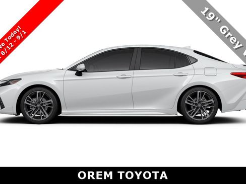 New 2026 Toyota Camry XSE FWD image 4