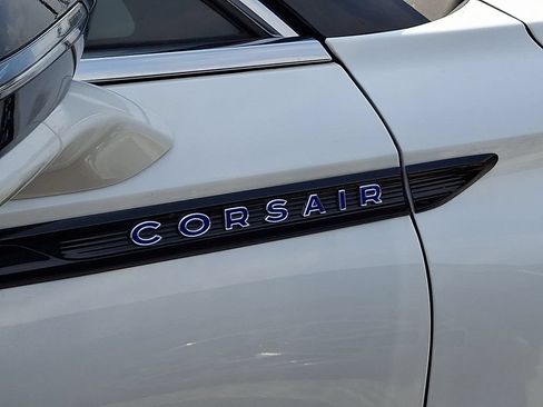 Used 2022 Lincoln Corsair Grand Touring AWD/4WD image 10