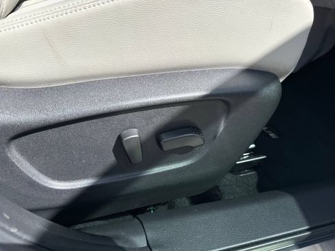 Certified 2022 Nissan Rogue Sport SL w/ Premium Package AWD/4WD image 45