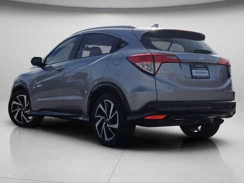 Used 2019 Honda HR-V Sport image 6