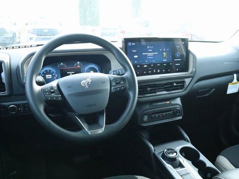 New 2025 Ford Bronco Sport Big Bend image 2