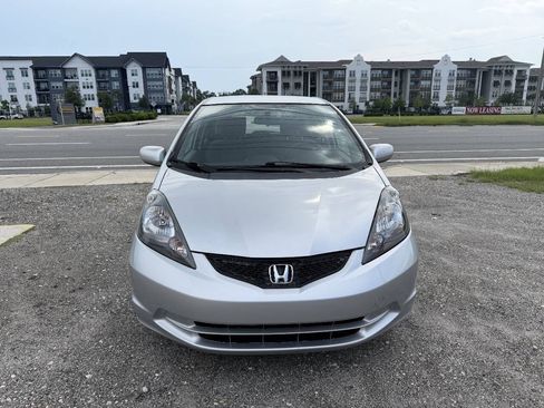 Used 2013 Honda Fit image 4