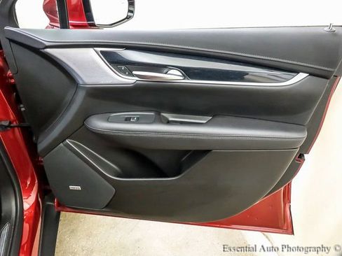 Certified 2024 Cadillac XT5 Premium Luxury image 24