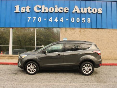 Used 2018 Ford Escape SE FWD image 8