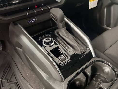 New 2026 Chevrolet Colorado W/T w/ WT Custom Package AWD/4WD image 22