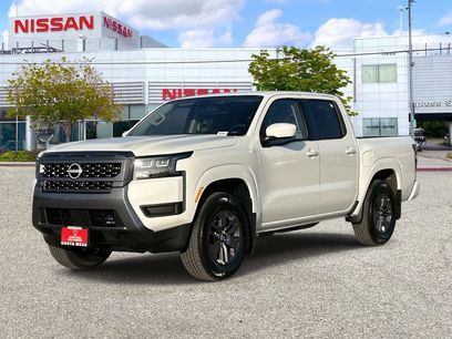New 2026 Nissan Frontier SV w/ SV Convenience Package