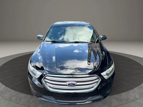 Used 2015 Ford Taurus Limited image 5