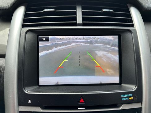 Used 2013 Ford Edge Sport w/ Driver Entry Pkg image 18