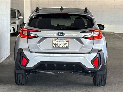 Used 2024 Subaru Crosstrek 2.0i Premium AWD/4WD image 4