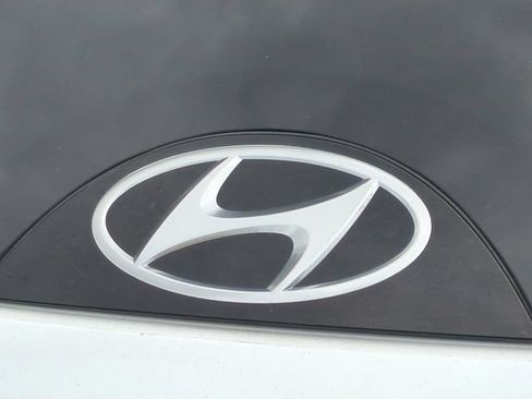 Used 2022 Hyundai Tucson SEL w/ Convenience + Premium Package FWD image 13
