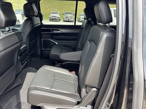 New 2026 Jeep Grand Wagoneer 4WD image 14