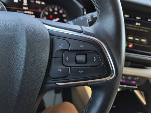 Used 2023 Buick Envision Avenir FWD image 25