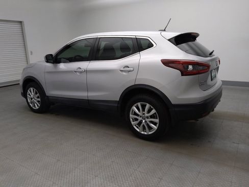 Used 2020 Nissan Rogue Sport S w/ Appearance Package FWD image 3