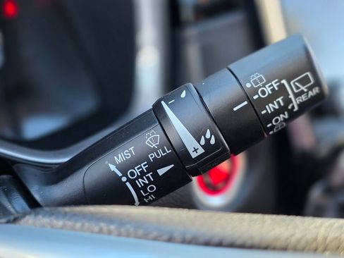 Used 2020 Honda CR-V EX image 33