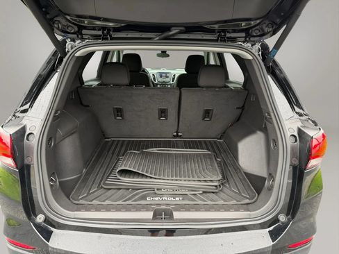Used 2024 Chevrolet Equinox LT w/ Driver Convenience Package AWD/4WD image 4