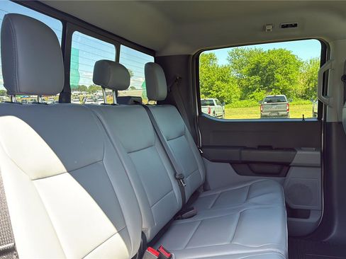 New 2026 Ford F350 XL w/ XL Chrome Package AWD/4WD image 18