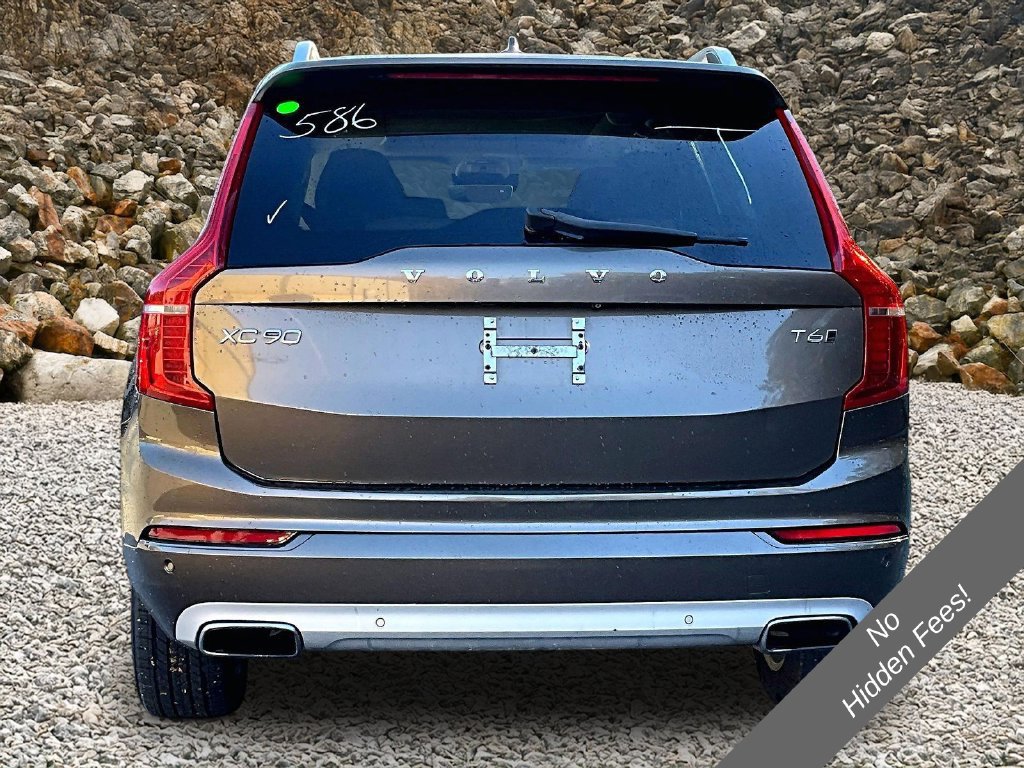 Used 2016 Volvo XC90 T6 Momentum AWD/4WD image 4