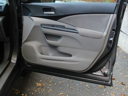 Used 2014 Honda CR-V EX image 18