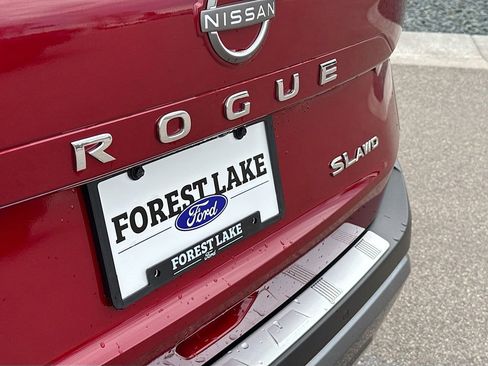 Used 2023 Nissan Rogue SL image 21