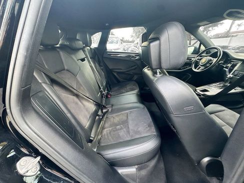 Used 2018 Porsche Macan image 26
