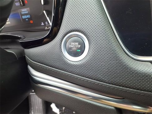 Used 2019 Cadillac XT5 Luxury image 12