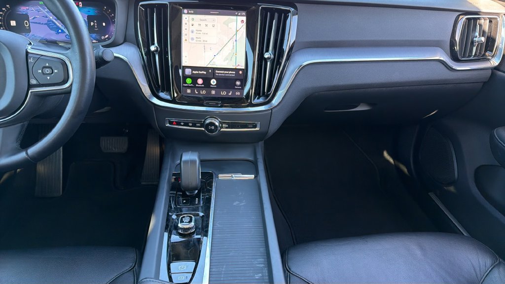 Used 2024 Volvo S60 B5 Core FWD image 19