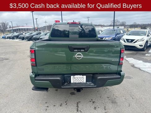 New 2026 Nissan Frontier SV w/ Tow Package AWD/4WD image 8