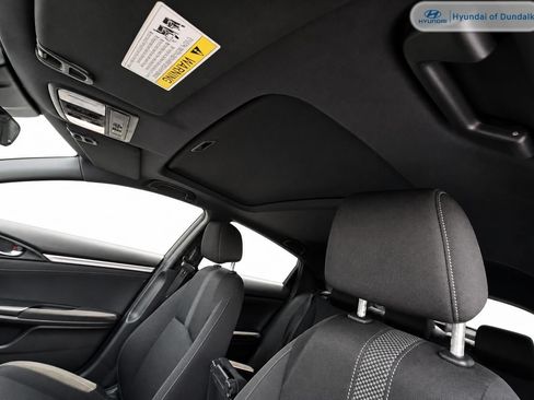 Used 2020 Honda Civic EX image 9