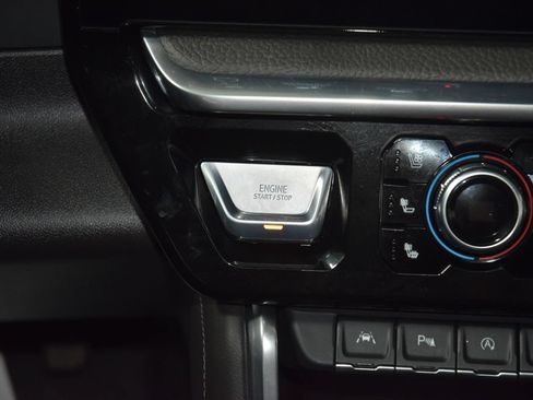 Used 2023 GMC Sierra 1500 Denali AWD/4WD image 37