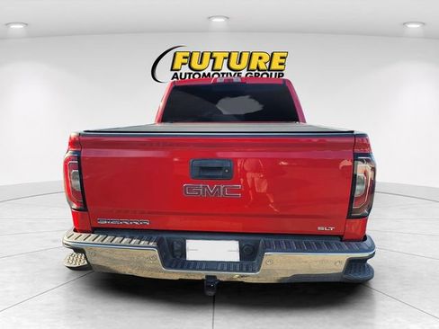 Used 2018 GMC Sierra 1500 SLT w/ Black Pack image 4