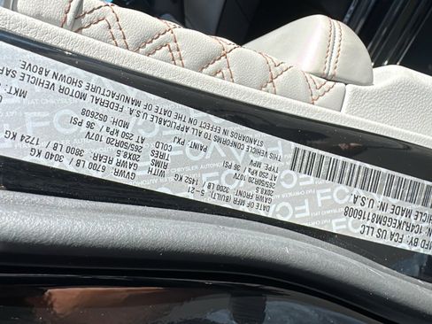 Used 2021 Jeep Grand Cherokee L Summit w/ Advanced Protech Group IV image 30