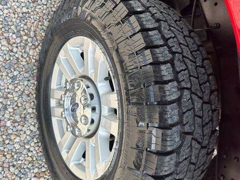 Used 2015 Ford F250 XL w/ Power Equipment Group image 40