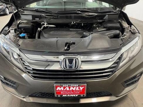 Used 2019 Honda Odyssey EX image 9
