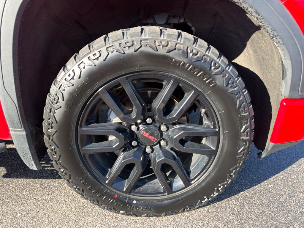 Used 2020 GMC Sierra 1500 Elevation w/ Elevation Value Package AWD/4WD image 9