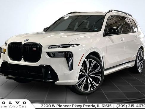 Used 2023 BMW X7 M60i image 1