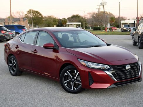 Used 2024 Nissan Sentra SV image 7